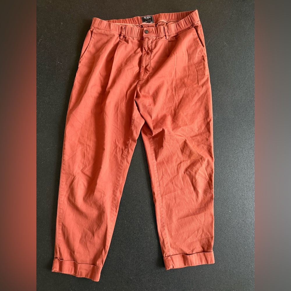 Todd Snyder Men's Chinos in Rust